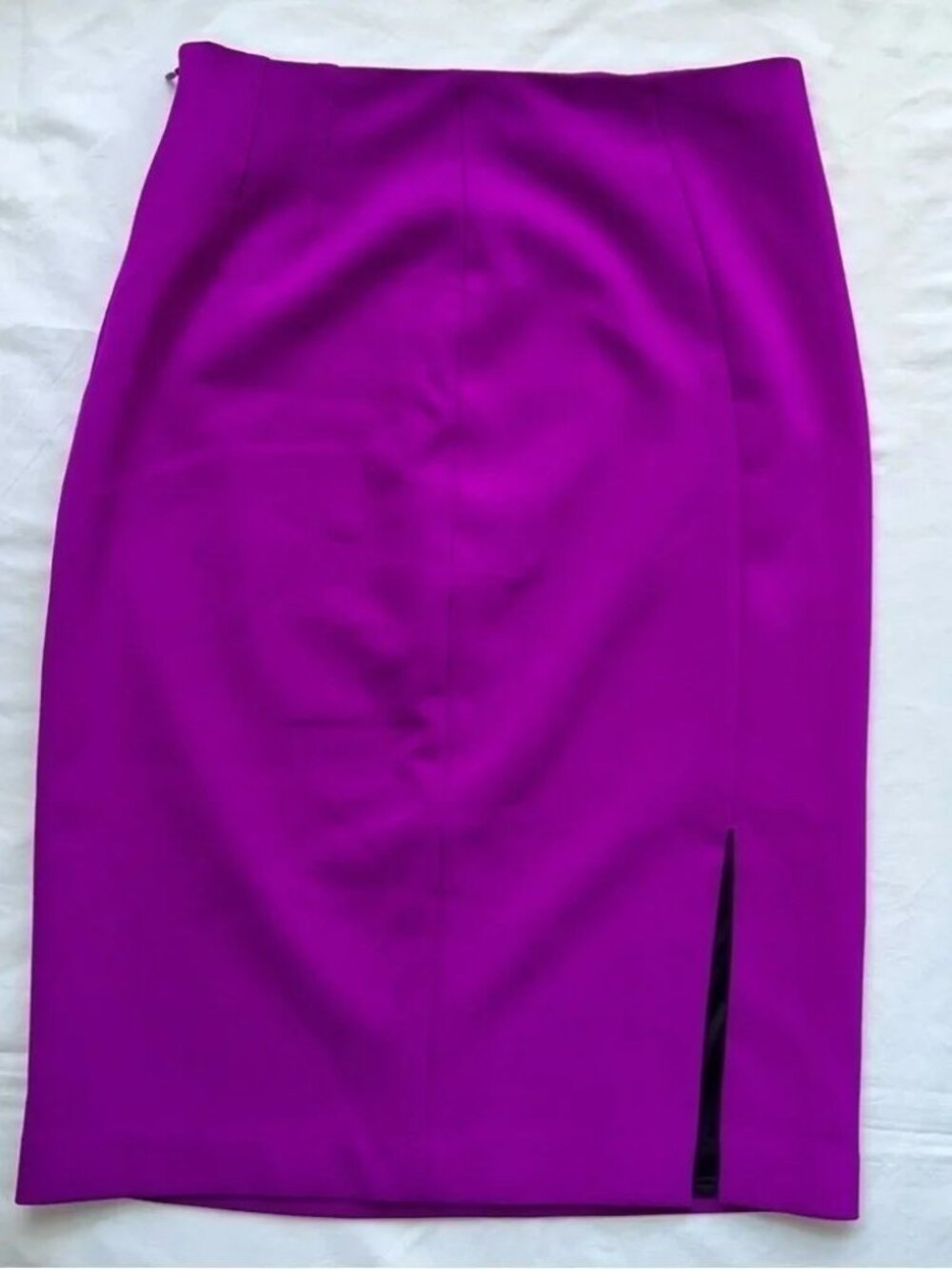 Ellen Tracy fuschia pencil straight skirt size 2